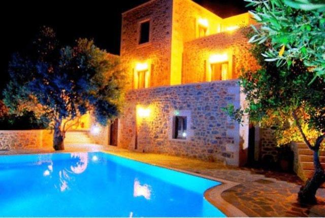 Litiniana Villas تريوبيترا المظهر الخارجي الصورة